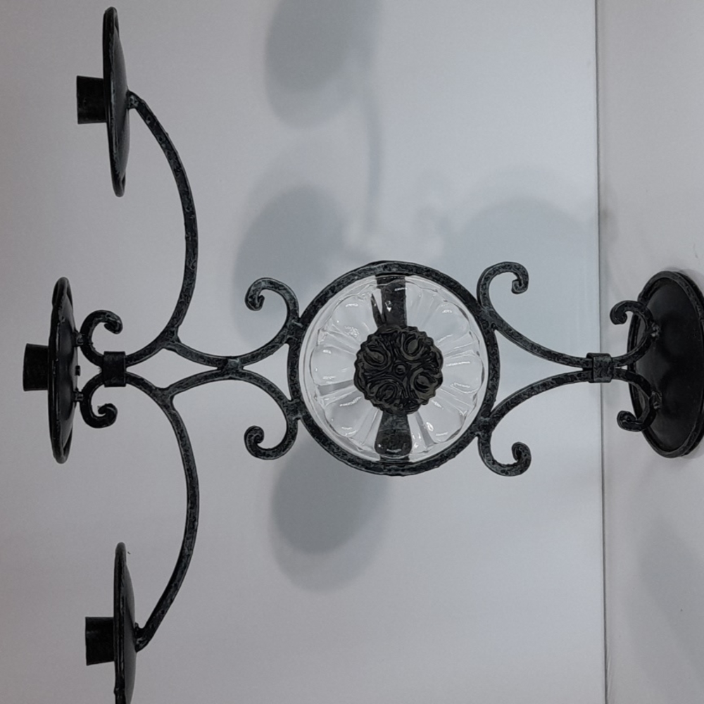 VINTAGE CANDLE HOLDER METAL AND GLASS.
